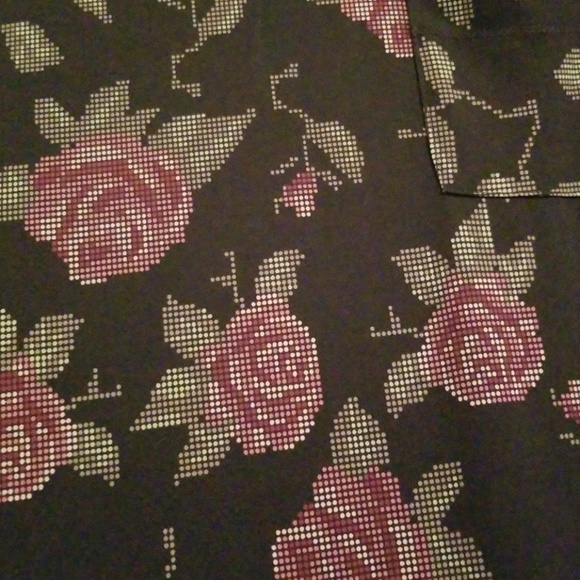 Digital Rose's Carly - Picture 2 of 3